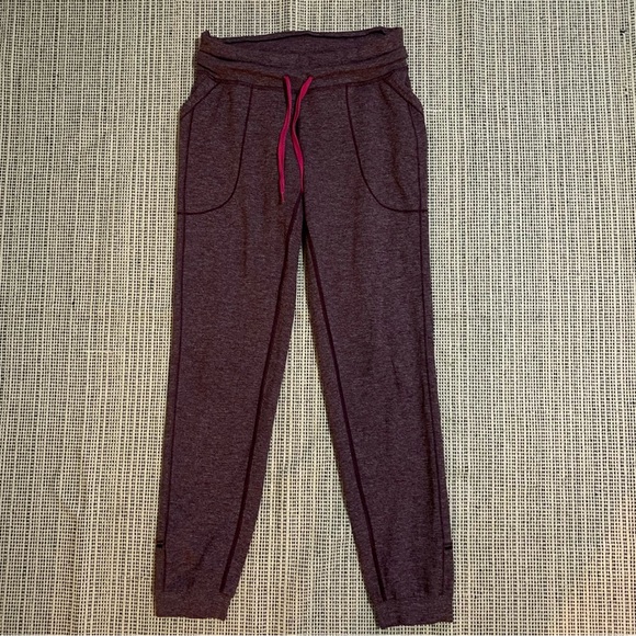 LuluLemon Ready To Rulu Heathered Fleece Savannah Size 4. - Picture 2 of 6